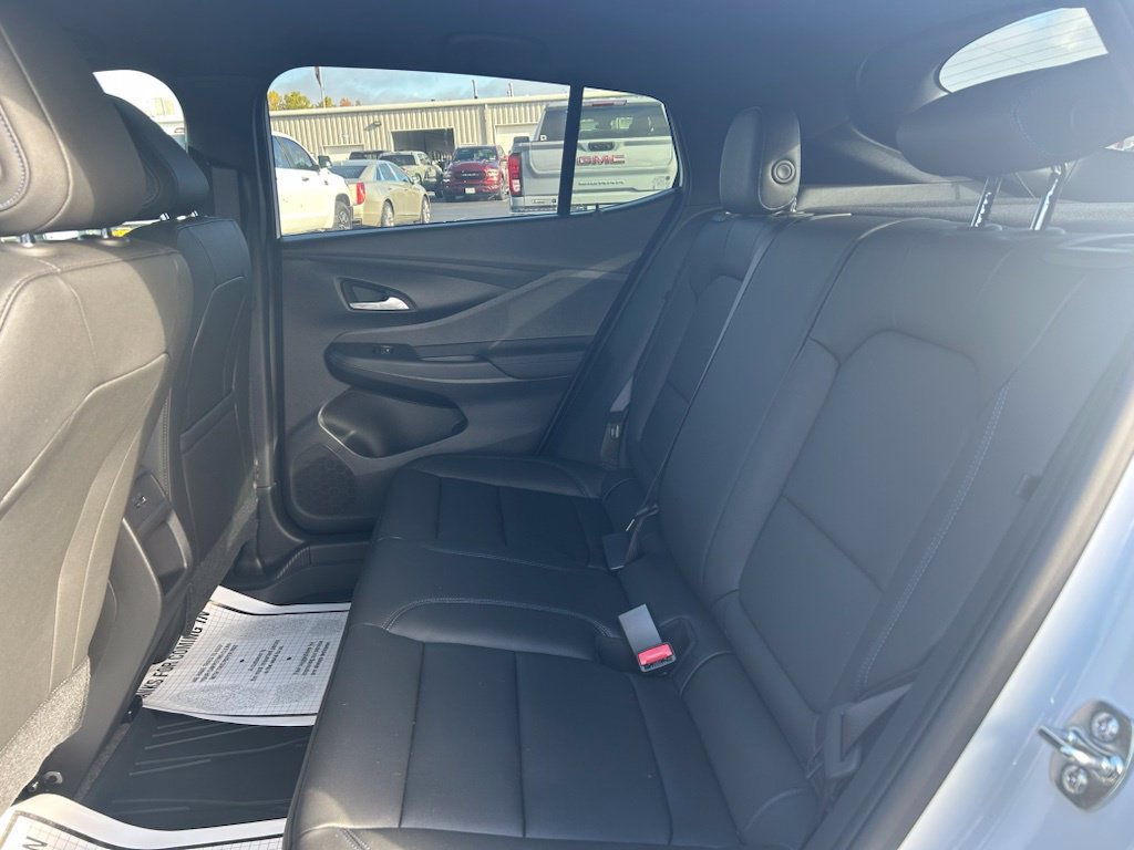 New 2026 Buick Envista Sport Touring w/ Convenience I Package FWD image 18