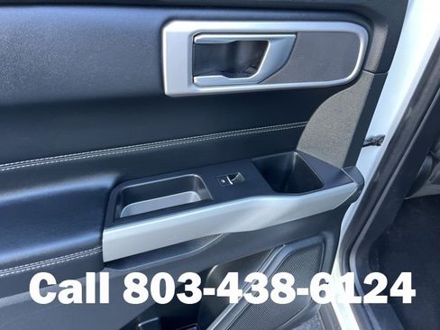 Used 2021 Ford Explorer XLT w/ Equipment Group 202A image 13