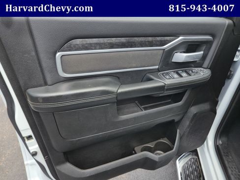 Used 2024 RAM 3500 Big Horn AWD/4WD image 33