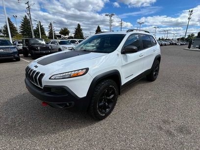 Used 2016 Jeep Cherokee Trailhawk w/ Leather Interior Group
