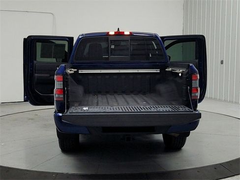 Used 2022 Nissan Frontier Pro-X image 14