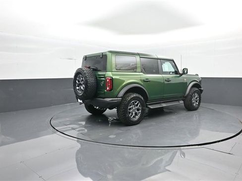 New 2025 Ford Bronco Badlands image 6