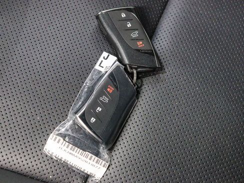 Used 2025 Lexus RX 350 Premium w/ Accessory Package FWD image 22