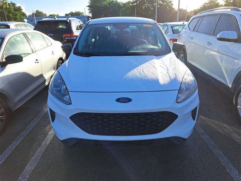 Used 2021 Ford Escape S image 4