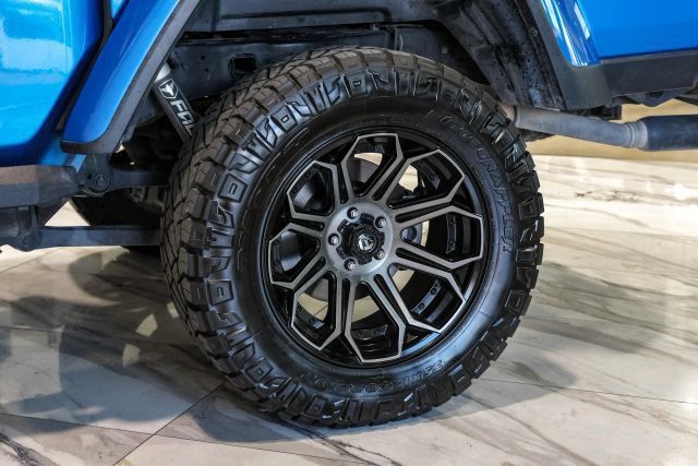 Used 2020 Jeep Gladiator Rubicon AWD/4WD image 52