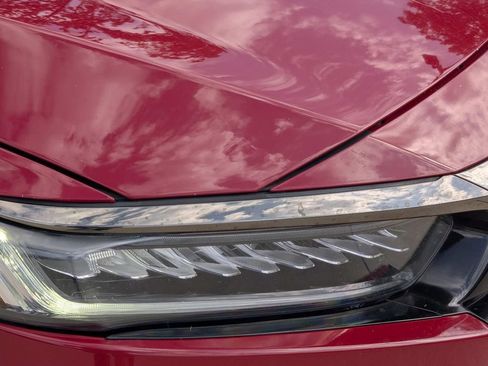 Used 2021 Honda Accord Sport image 2