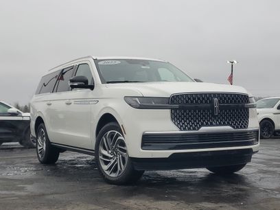 New 2025 Lincoln Navigator L Reserve