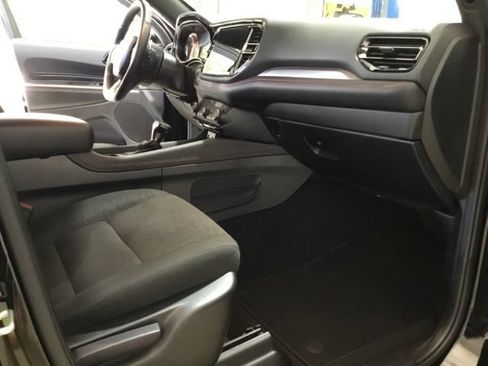 Used 2025 Dodge Durango GT AWD/4WD image 44