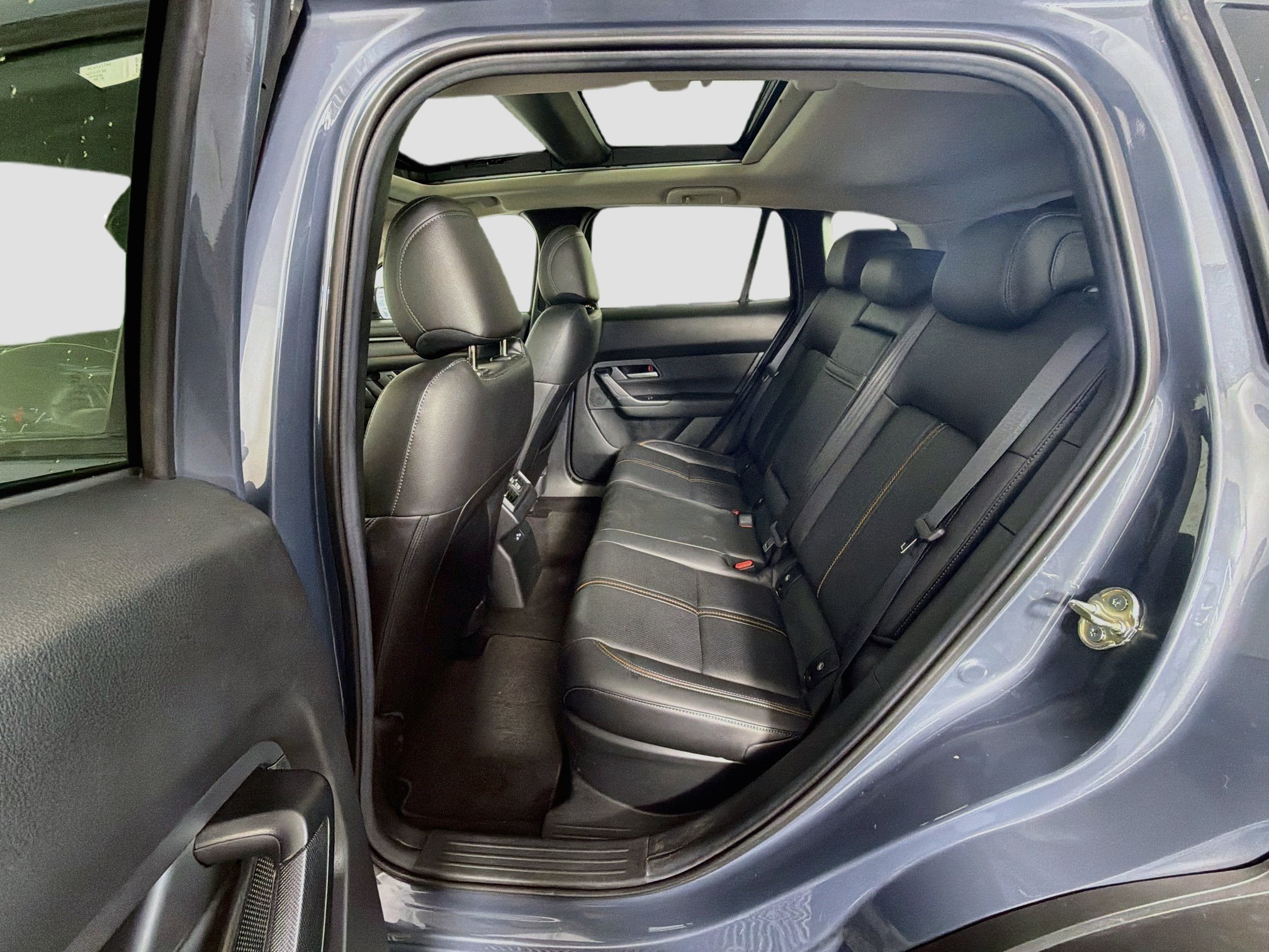 Used 2025 MAZDA CX-50 AWD 2.5 Hybrid w/ Premium Pkg image 30