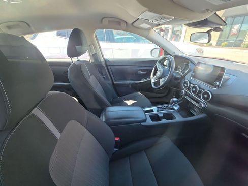 Used 2024 Nissan Sentra SV image 10