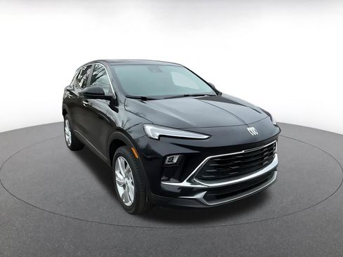 Used 2025 Buick Encore GX Preferred image 3