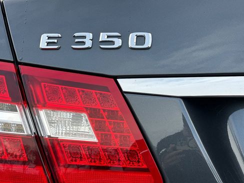 Used 2012 Mercedes-Benz E 350 Sedan image 35