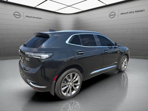 Used 2022 Buick Envision Avenir w/ Premium Seat Package AWD/4WD image 4