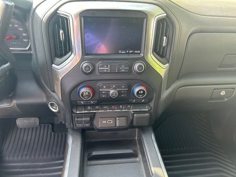Used 2021 Chevrolet Silverado 1500 RST w/ Convenience Package II AWD/4WD image 13