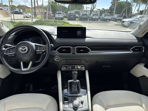 Used 2023 MAZDA CX-5 AWD 2.5 S w/ Premium Package image 14