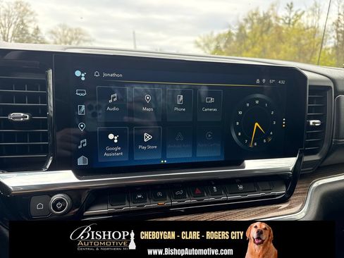 Used 2024 Chevrolet Silverado 1500 LT AWD/4WD image 6