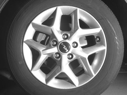 Used 2025 Kia Soul LX w/ LX Technology Package FWD image 12