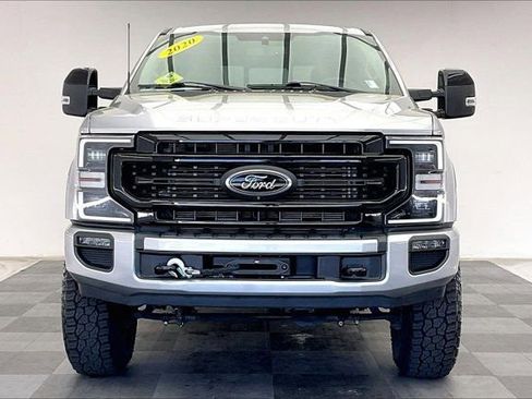 Used 2020 Ford F250 Lariat image 2