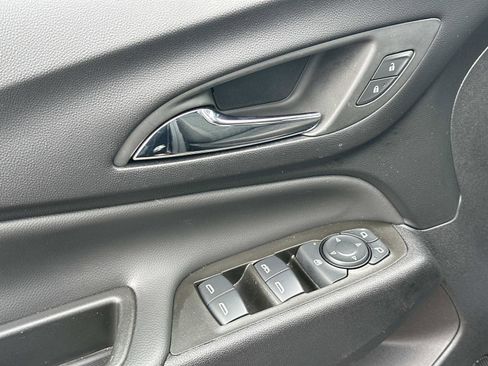 Certified 2024 Chevrolet Equinox LT w/ LPO, Floor Liner Package image 15