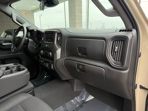 Used 2023 Chevrolet Silverado 1500 Custom Trail Boss w/ LPO, Dark Essentials Package image 26