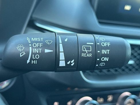 Certified 2025 Acura ADX A-Spec image 33