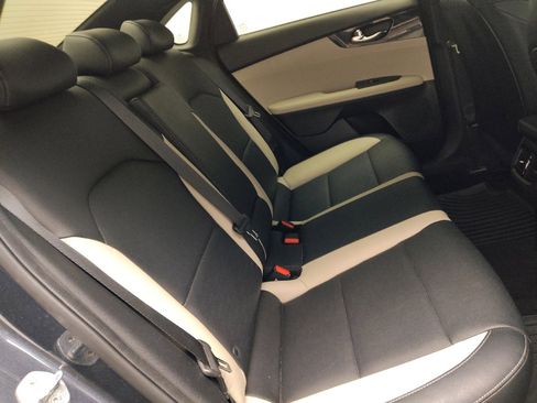 Used 2019 Kia Forte EX FWD image 19