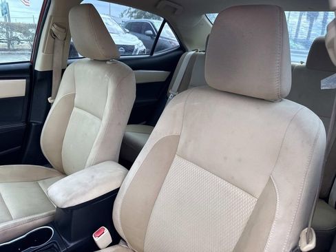 Used 2019 Toyota Corolla LE image 19