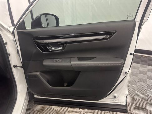 Used 2023 Honda CR-V Sport Touring image 16