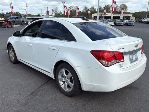 Used 2016 Chevrolet Cruze LT image 14