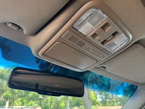 Used 2011 Honda Pilot EX-L image 20