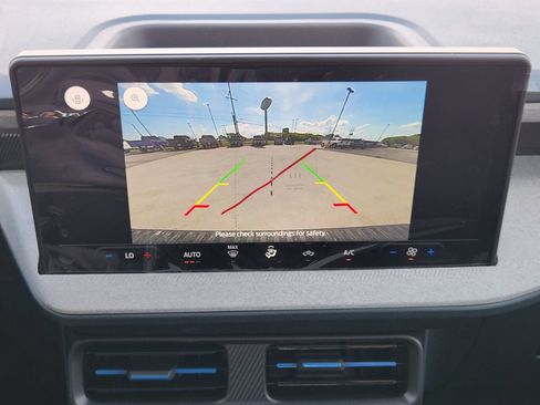 New 2026 Ford Maverick XLT image 16