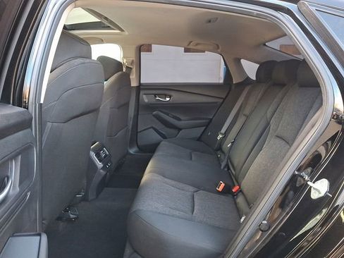 Used 2025 Honda Accord SE image 10