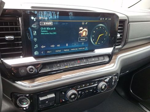 Certified 2025 Chevrolet Silverado 1500 LT image 14