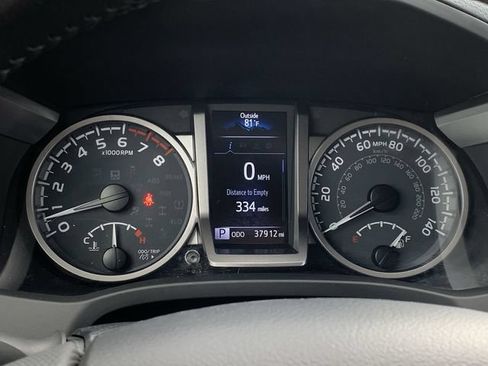 Used 2022 Toyota Tacoma SR5 w/ Technology Package RWD image 20