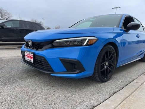 Used 2022 Honda Civic Sport image 14