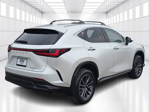 Used 2025 Lexus NX 350 AWD image 5