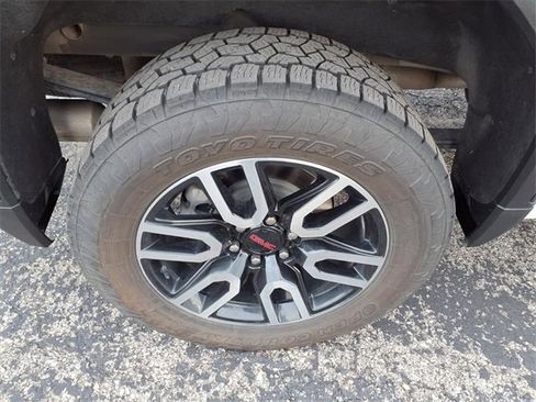 Used 2023 GMC Sierra 1500 AT4 w/ AT4 Premium Package image 40