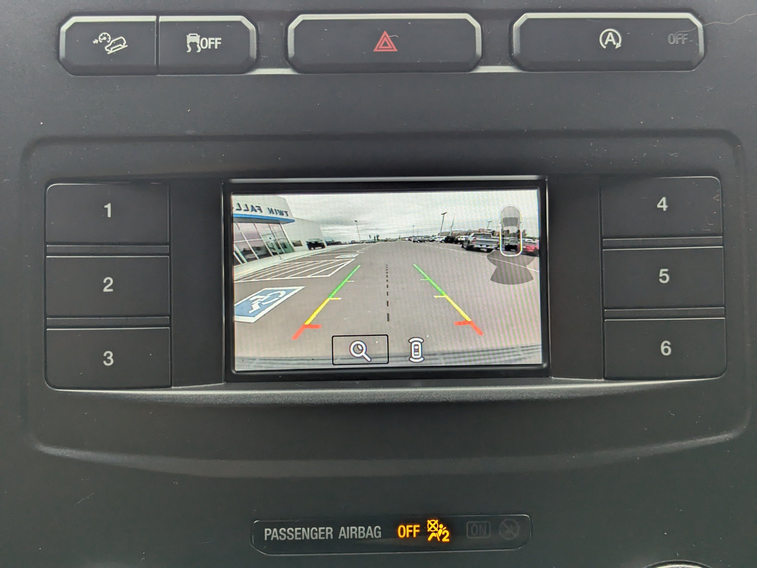 Used 2018 Ford Expedition Max XLT w/ Equipment Group 201A AWD/4WD image 18