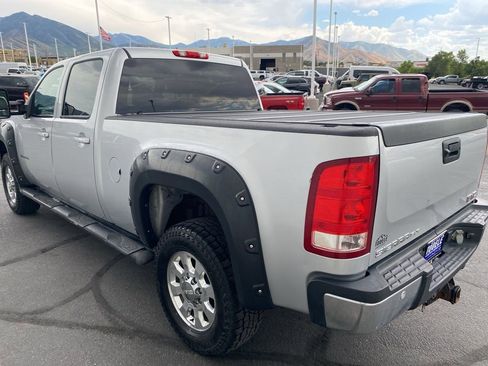 Used 2013 GMC Sierra 3500 SLT image 6