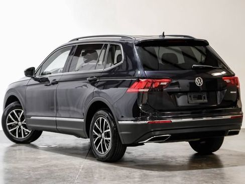 Used 2021 Volkswagen Tiguan SEL FWD image 12