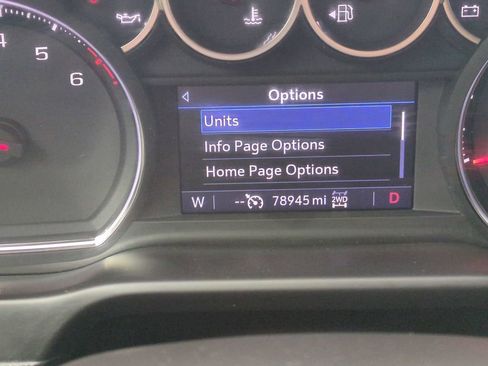 Used 2020 Chevrolet Silverado 1500 LT Trail Boss image 25