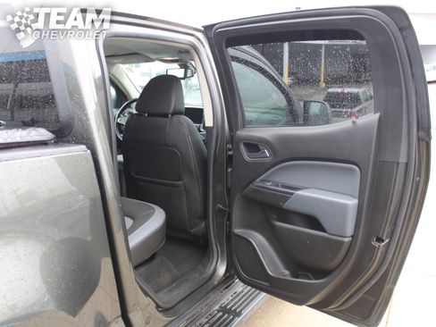 Used 2018 Chevrolet Colorado Z71 image 25