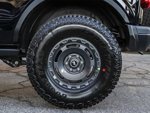 New 2025 Ford Bronco Big Bend w/ Black Diamond Package image 10