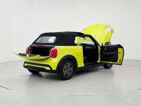 Used 2024 MINI Cooper Convertible FWD image 11