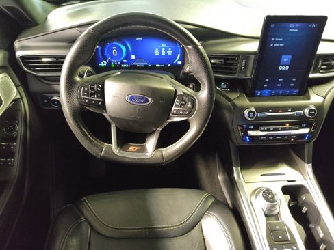 Used 2020 Ford Explorer ST w/ Premium Technology Package AWD/4WD image 22