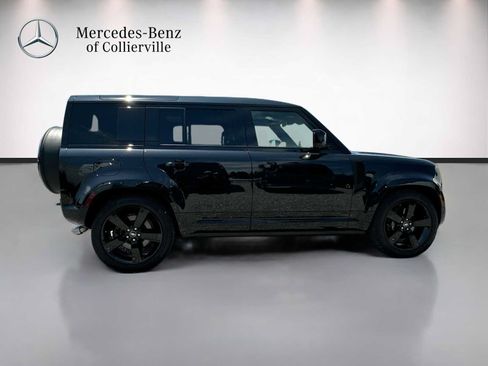 Used 2025 Land Rover Defender 110 V8 AWD/4WD image 4