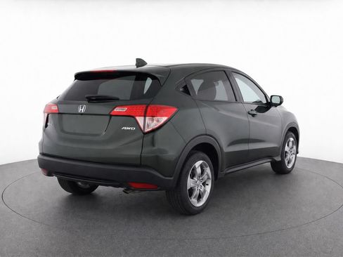 Used 2017 Honda HR-V EX image 4