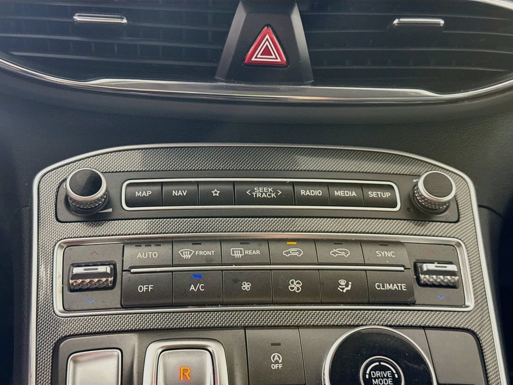 Certified 2023 Hyundai Santa Fe SEL FWD image 8
