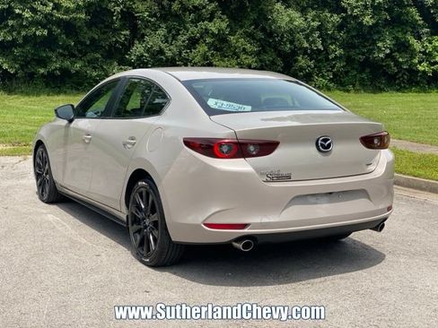 Used 2024 MAZDA MAZDA3 s FWD image 5