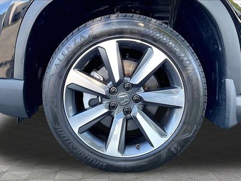 Used 2025 Honda Pilot Elite image 25